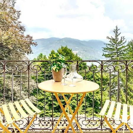 Blue Luxury #2 קומו